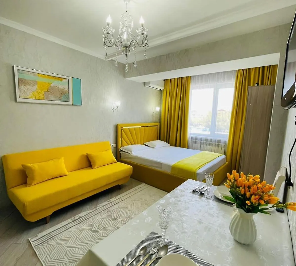 Apartamento Цветочный Вальс Almatý Kazajstán